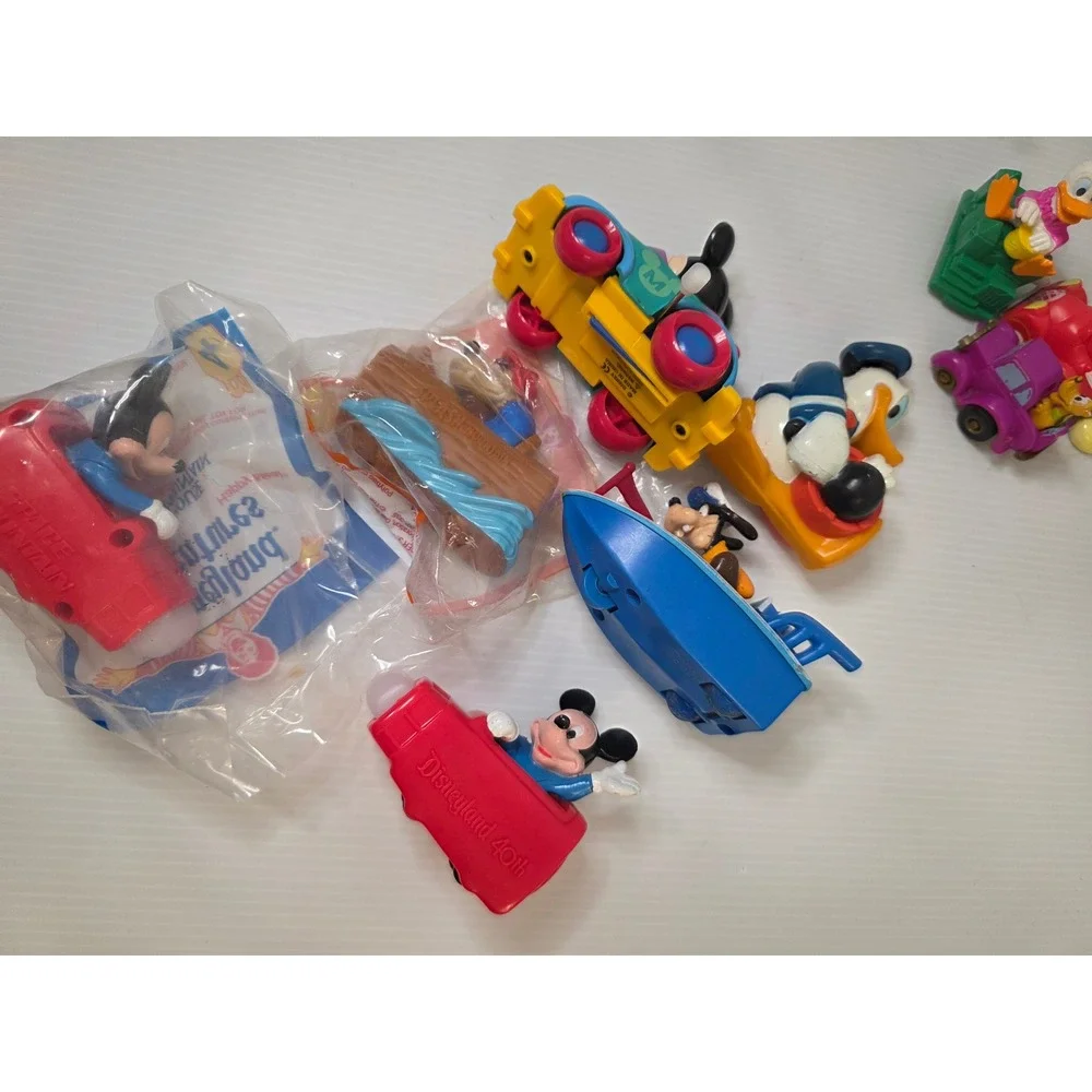 1994 McDonalds Disneyland Adventures‎ Toy Lot Mickey Donald vintage bundle